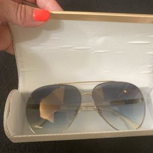 Jimmy Choo “Gray” sunglasses! An aviator done like only Jimmy Choo can.  🔥